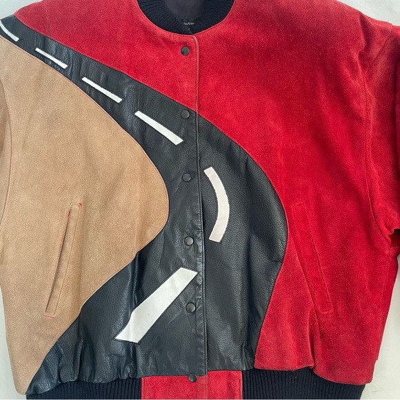 Rare Vintage Leather Jacket - Picture 2 of 8